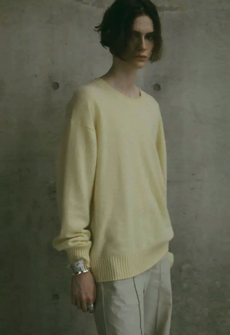 エトレトーキョー★人気完売！新品タグ付　リラクシーカシミヤニットプルオーバー